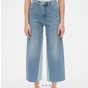 Gap High-Rise Wide leg Jeans